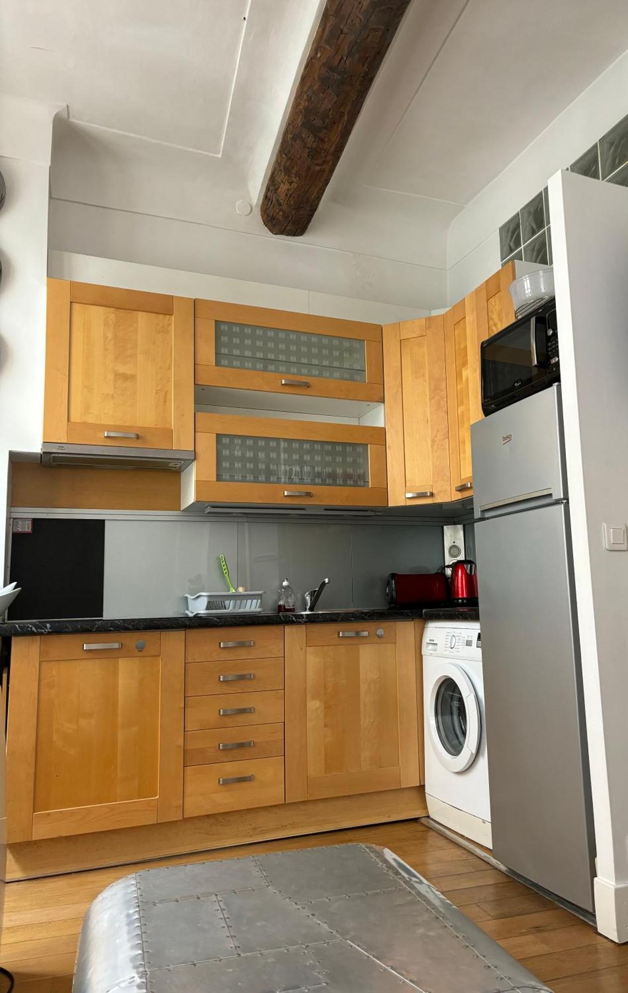 2 Bedroom Funky Apartment In The Heart Of The Old Town Of Antibes Zewnętrze zdjęcie